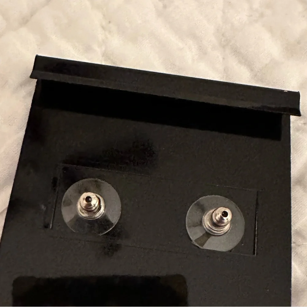 BCBGeneration - Picture 3 of 3